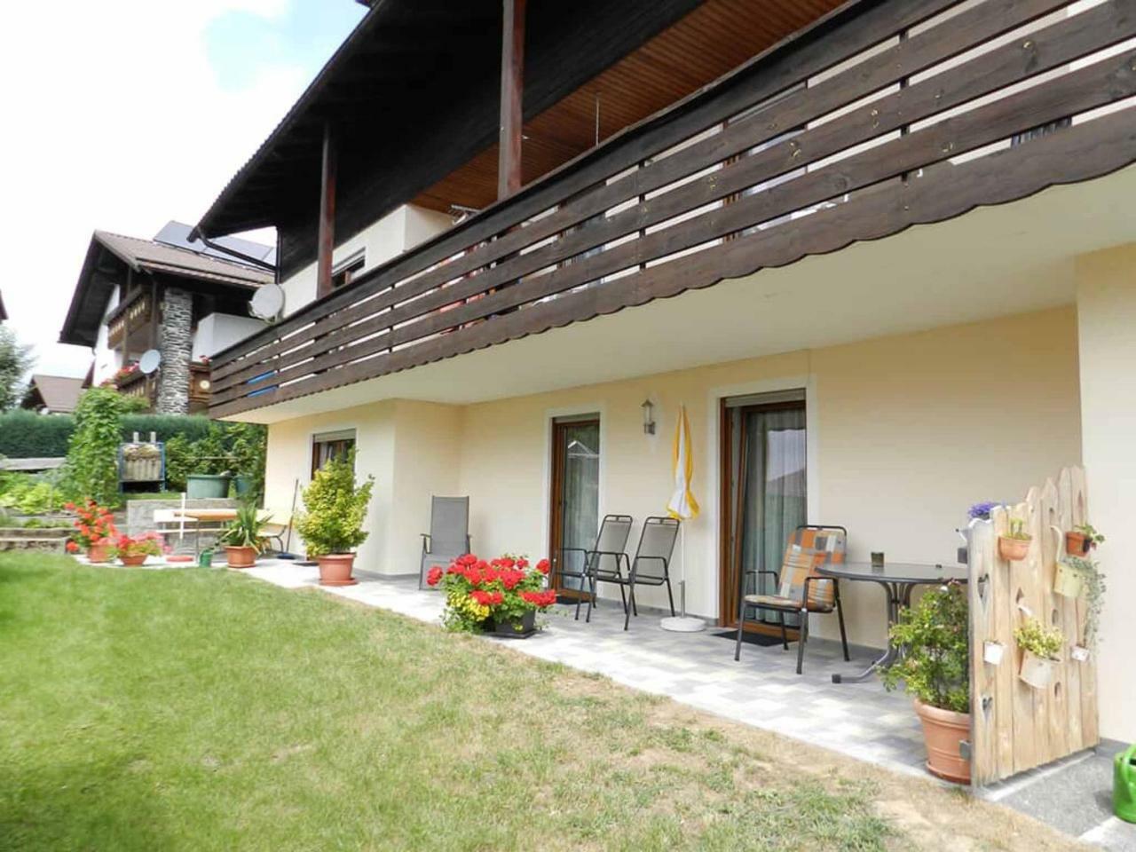 Gaestehaus Schmalzreich Lam Exterior photo